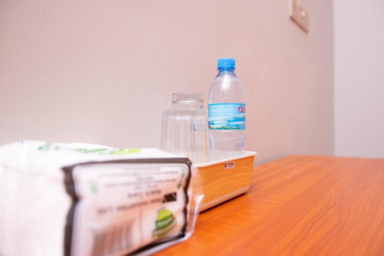 Bed and Breakfast Arusha Royal Екстер'єр фото